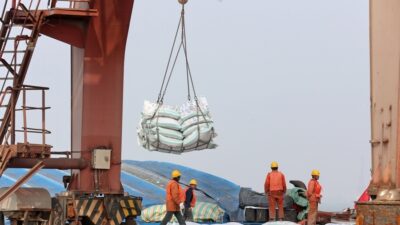 Ποιος εμπορικός πόλεμος! – Οι κινέζικες εξαγωγές συνεχίζονται ακάθεκτες, Κώστας Μελάς