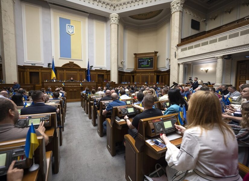 Νέο σκάνδαλο στην Ουκρανία – Αστυνομικοί εμπόδισαν έρευνα σε κυβερνητικά γραφεία!