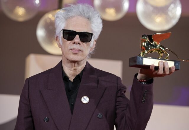 “Father Mother Sister Brother”: Μία απομυθοποίηση της προτεσταντικής οικογένειας