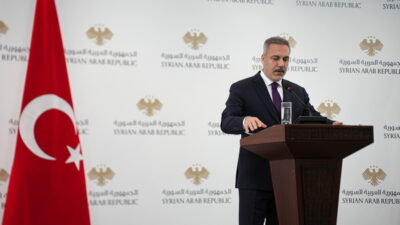 Διάλογο... δύο κρατών θέλει ο Φιντάν! Κώστας Βενιζέλος