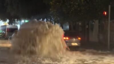 Το «συντριβάνι» της Σκρά αποκαλύπτει ένα πρόβλημα 45 ετών στην Καλλιθέα