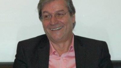 “Έφυγε” ο δημοσιογράφος Αντώνης Κοκορίκος