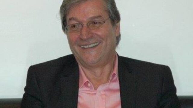 “Έφυγε” ο δημοσιογράφος Αντώνης Κοκορίκος