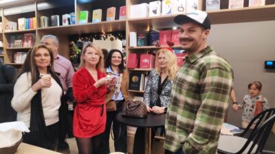 “Hi protein”: Ένα χρήσιμο βιβλίο από τον Άκη Πετρετζίκη