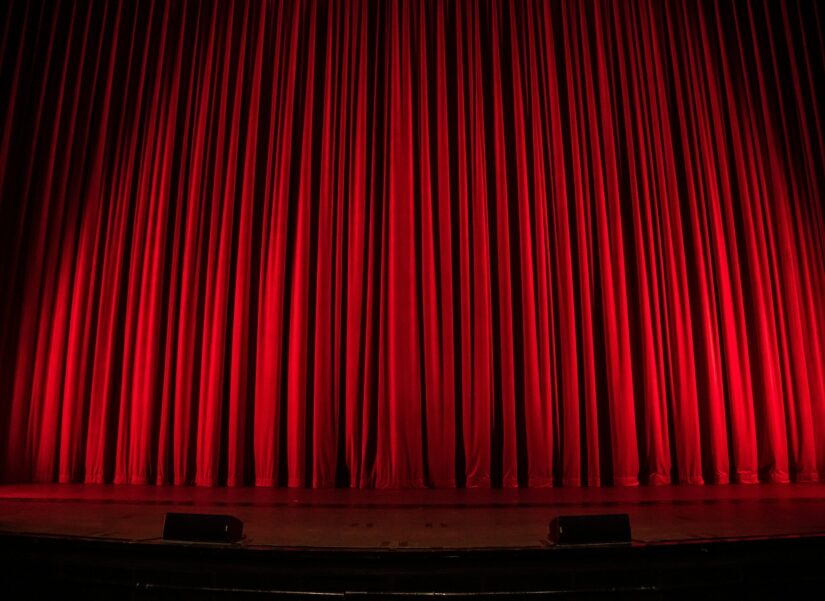 Κλειστά τα θέατρα το Σάββατο 27 Δεκεμβρίου, λόγω απεργίας ηθοποιών και μουσικών