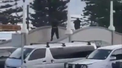 Μακελειό στο Σίδνεϊ: Νεκροί και τραυματίες από πυροβολισμούς σε εβραϊκή γιορτή