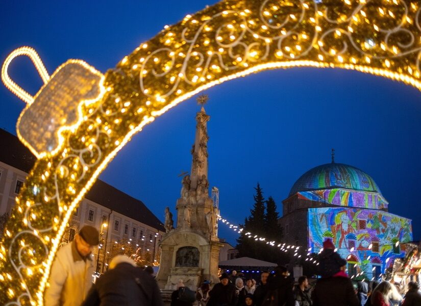 Τα χριστουγεννιάτικα φωτάκια και η ιστορία τους, Μαρία Καλοπούλου