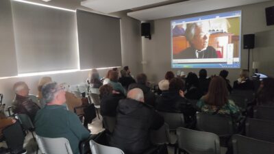 Επισκέπτες από τα Τρίκαλα στο Μουσείο Θυμάτων Ναζισμού Διστόμου