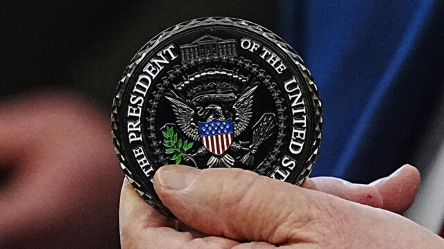 Με το σπαθί του ο Τραμπ θα πάρει το "Νόμπελ Πολέμου"! Γιώργος Βενέτης