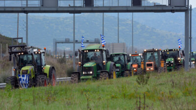 Μπλόκα αγροτών: Ποιοί πάνε Μαξίμου και ποιοι όχι - To plan b της κυβέρνησης και οι αντιδράσεις