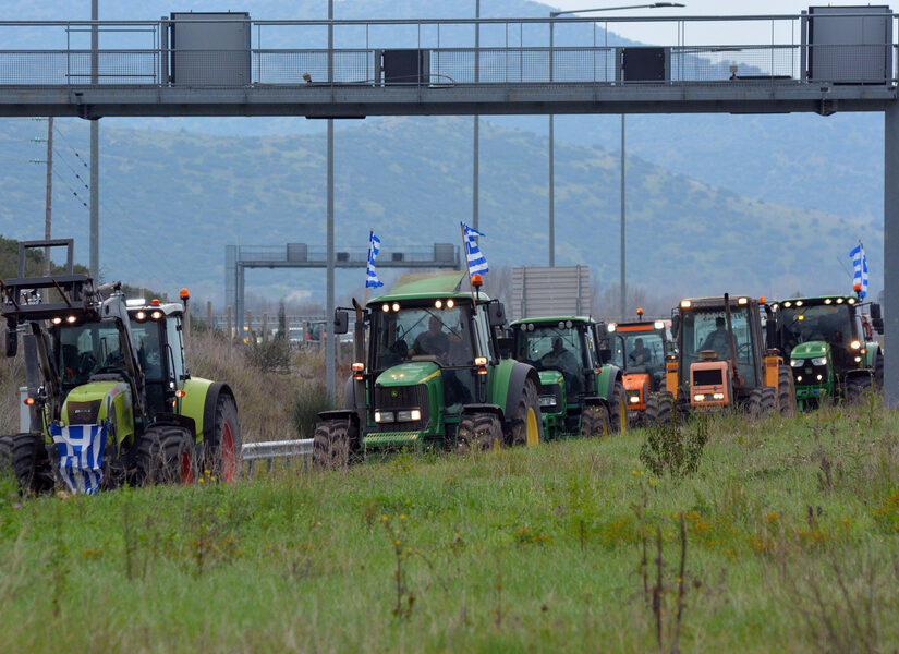 Μπλόκα αγροτών: Ποιοί πάνε Μαξίμου και ποιοι όχι - To plan b της κυβέρνησης και οι αντιδράσεις