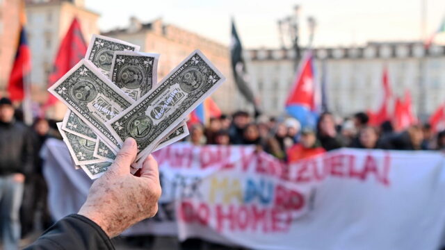 Η αποδολαριοποίηση ή το πετρέλαιο κύρια αιτία της επέμβασης στη Βενεζουέλα; Κώστας Μελάς