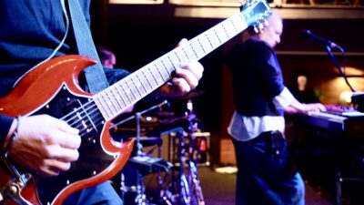 Ανοιχτή Σκηνή για Νέους Δημιουργούς “Open Mic Challenge” στο ΤΗEATRE OF THE NO