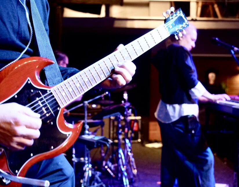 Ανοιχτή Σκηνή για Νέους Δημιουργούς “Open Mic Challenge” στο ΤΗEATRE OF THE NO