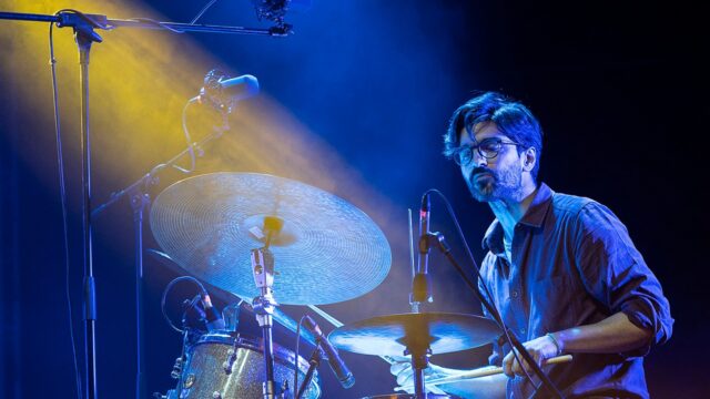 SPYROS MANESIS TRIO την Κυριακή 25 Ιανουαρίου στο ΤΗΕΑTRE OF THE NO