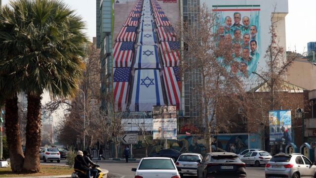 Υπό ποιες προϋποθέσεις μπορεί να καταρρεύσει το ιρανικό καθεστώς, Κρις Κωνσταντινίδης