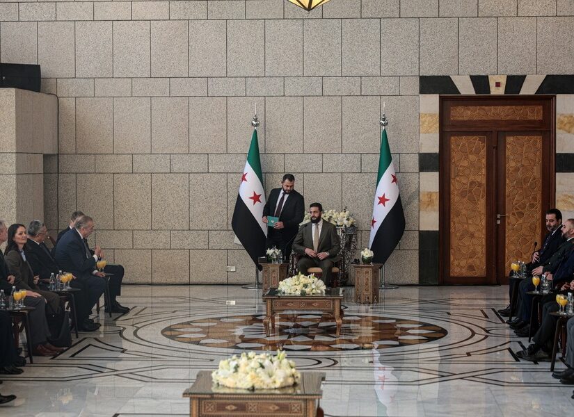 Στο Παρίσι το πρώτο βήμα στις σχέσεις Ισραήλ-Συρίας – Οι διαφορές παραμένουν, Βάνα Στέλλου