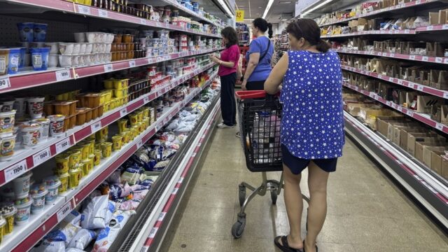 Ακρίβεια με υπογραφή Μητσοτάκη – Τα καρτέλ των σουπερμάρκετ πλουτίζουν, Σάββας Παυλίδης