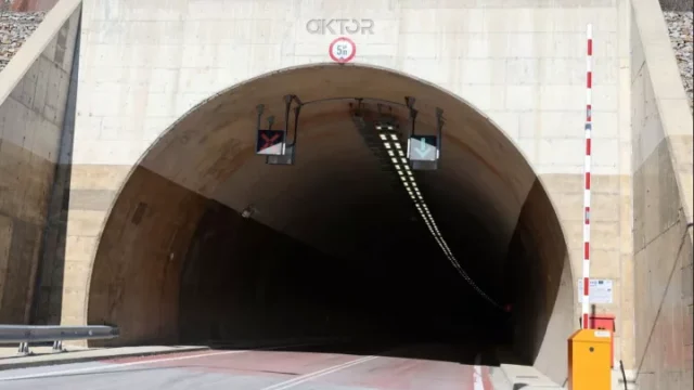 Ο Όμιλος AKTOR παρέδωσε τμήμα του νέου κάθετου άξονα 70 της Εγνατίας Οδού