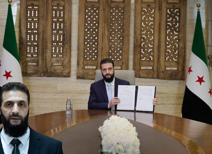 Ακυρώνει ο αλ-Σαράα την επίσκεψη του στην Γερμανία