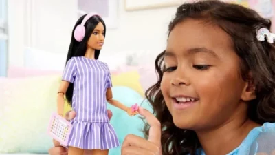 Την πρώτη κούκλα Barbie με αυτισμό κυκλοφόρησε η Mattel