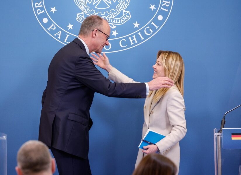 Ιταλία: Πώς φτάσαμε στην πολιτική κυριαρχία της Μελόνι, Νεφέλη Λυγερού