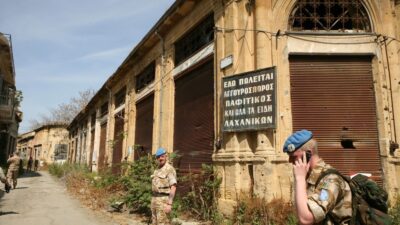 Ένταση στη νεκρή ζώνη και νέες συναντήσεις αναμένοντας την Ολγκίν, Κώστας Βενιζέλος