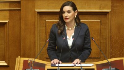 Θα φέρει ανασχηματισμό το διαζύγιο της Κεφαλογιάννη;