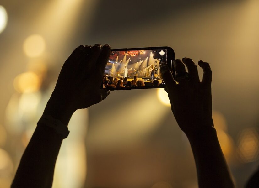 Η αλλαγή στο πρόσωπο της ελληνικής ψυχαγωγίας: Τι οδηγεί την αλλαγή στις συνήθειες