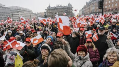 Έκτακτη σύσκεψη στην ΕΕ για τους δασμούς – Κοινή δήλωση 8 κρατών για την Γροιλανδία
