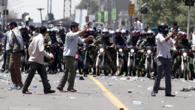 Φουντώνουν οι διαδηλώσεις στο Ιράν – Νεκροί και τραυματίες