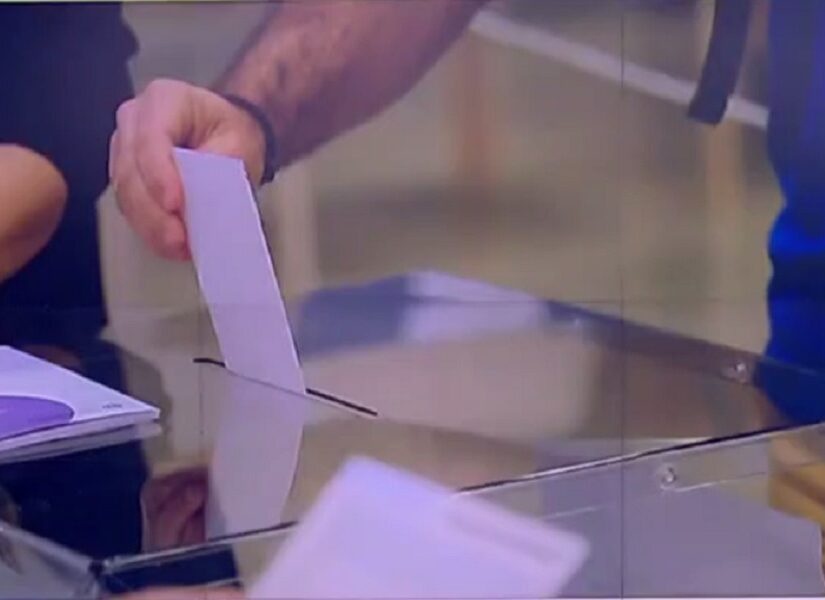 Αντίστροφη μέτρηση σε ΗΠΑ και Ελλάδα για εκλογές