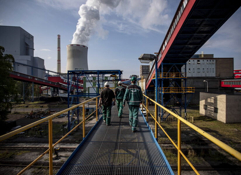 Το πανόραμα στην ενεργειακή απασχόληση παγκοσμίως, Φίλης Καϊτατζής