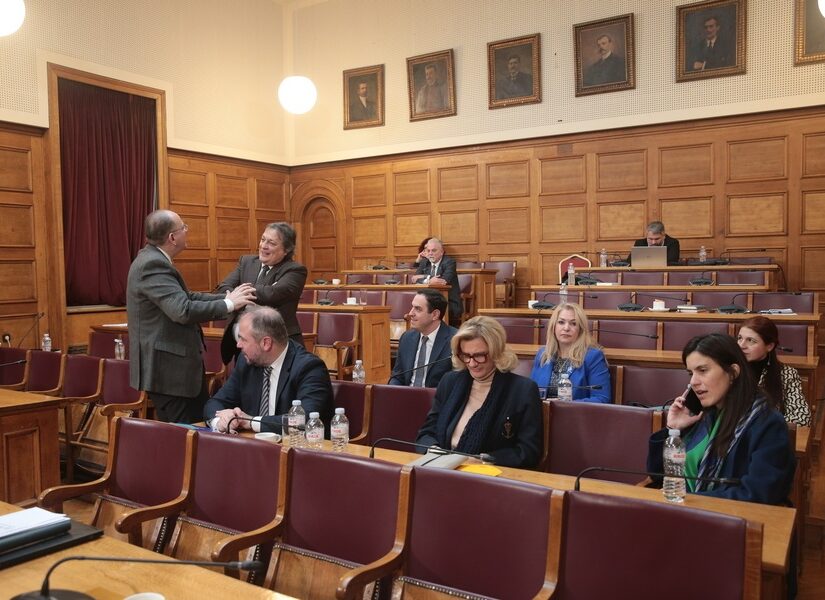 Η συνταγματική αναθεώρηση ευκαιρία για το πολιτικό σύστημα, Μάκης Γιομπαζολιάς