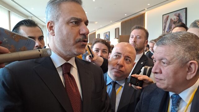 Αιχμή Φιντάν για Μητσοτάκη