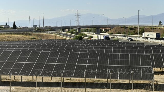 SOS για το πρόγραμμα φωτοβολταϊκών στις επιχειρήσεις, Φίλης Καϊτατζής