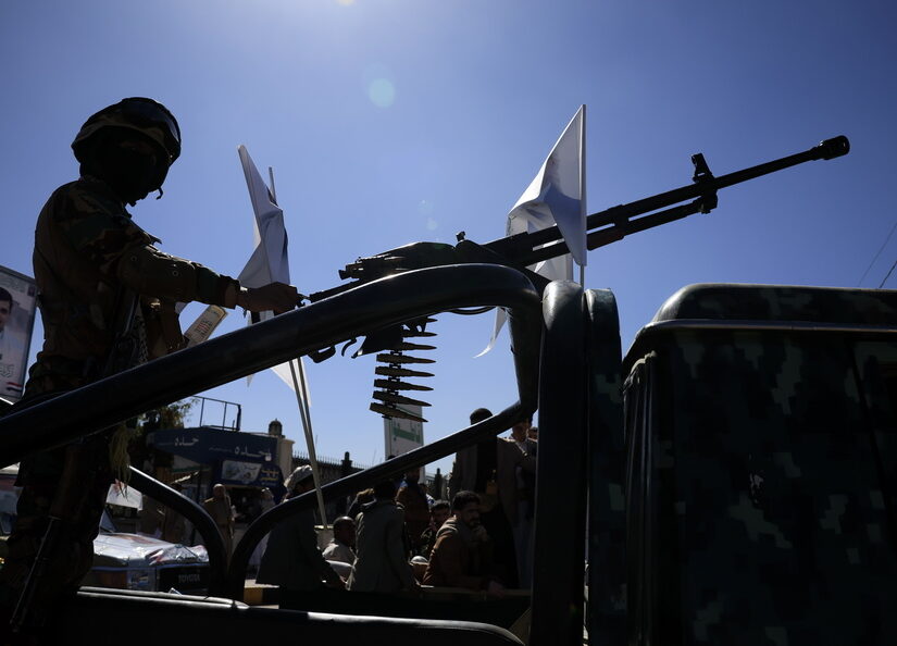 Δεκάδες νεκροί από σαουδαραβικούς βομβαρδισμούς στην Υεμένη