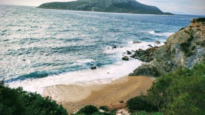 Γιατί ο σύγχρονος άνθρωπος πρέπει να ασπαστεί το "πίστευε και ερεύνα"... Κωνσταντίνος Μπούρας