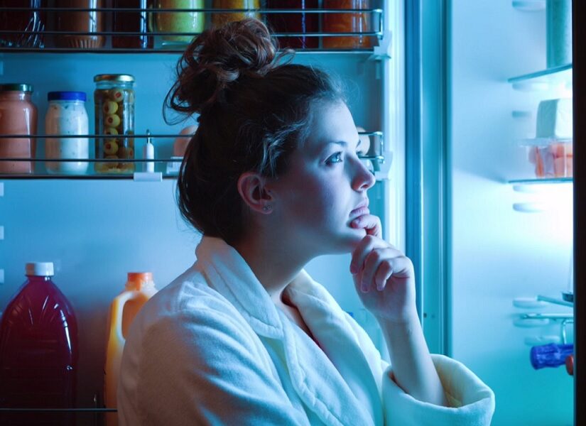 Τρώμε πιο πολύ όταν νυχτώνει νωρίς;