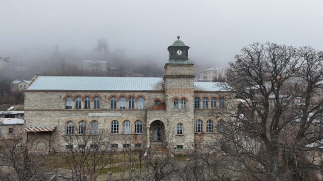 Νυμφαίο: Το πετρόχτιστο ορεινό διαμάντι της Φλώρινας