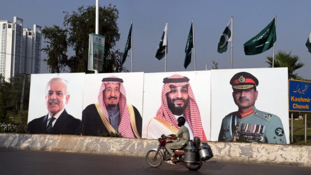 Το "ισλαμικό ΝΑΤΟ": Η αμυντική συμφωνία Σαουδαραβίας-Τουρκίας-Πακιστάν, Βάνα Στέλλου