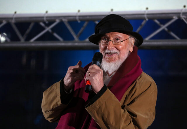 Ο Νιόνιος έφυγε, ο Λάνθιμος είναι εδώ! Μάνος Στεφανίδης