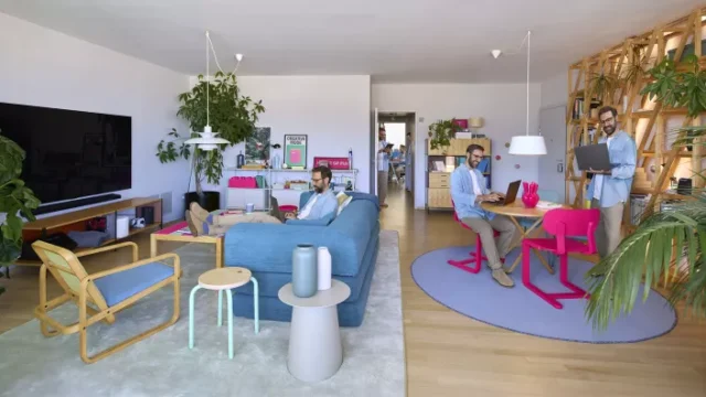 COSMOTE TELEKOM: Ολοκληρωμένη εμπειρία internet στο μεγαλύτερο δίκτυο οπτικών ινών της χώρας