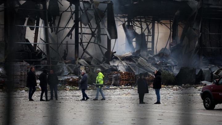 Τρίκαλα: Τα σενάρια που εξετάζουν οι Αρχές για την τραγωδία στο εργοστάσιο της "Βιολάντα"