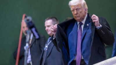 Όταν ο Τραμπ παίζει ρωσική ρουλέτα... Κώστας Βενιζέλος