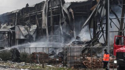 Πυροσβεστική: Πολύμηνη η διαρροή στη “Βιολάντα” – Συγκεντρώσεις προπανίου οδήγησαν στην έκρηξη