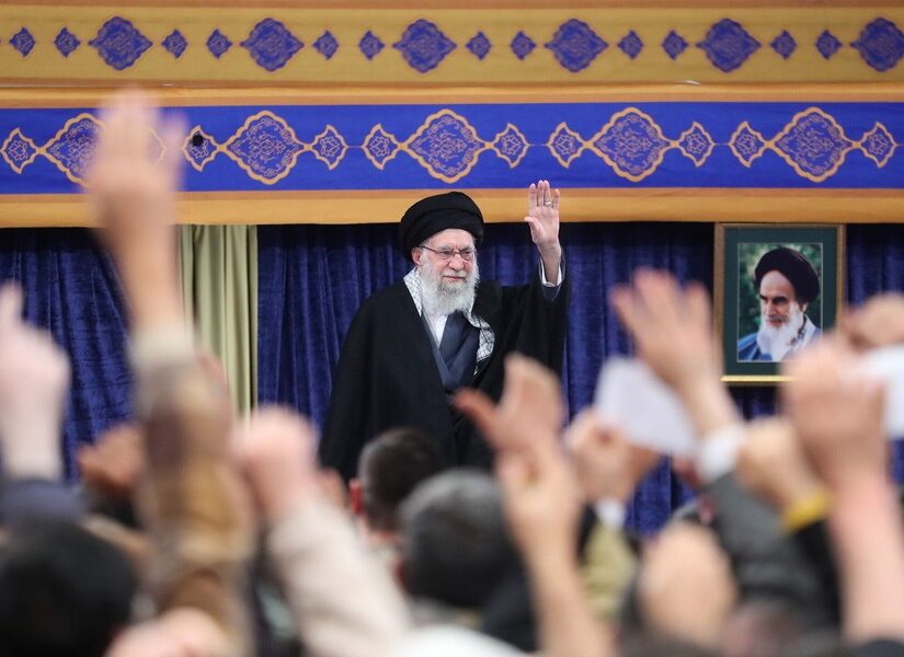 Απειλούν οι διαδηλώσεις τους Αγιατολάχ στο Ιράν; Αλέξης Λεκάκης-Κερκυραίος