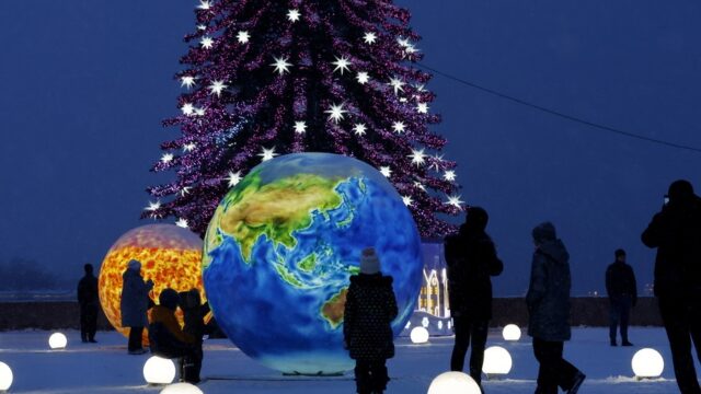 Πήξαμε στις ευχές και στα φιλάκια! Μάνος Στεφανίδης