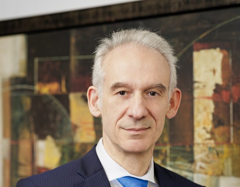 Ο Ιωάννης Διαμαντόπουλος διευθύνων σύμβουλος της ΕΛΙΝΟΙΛ