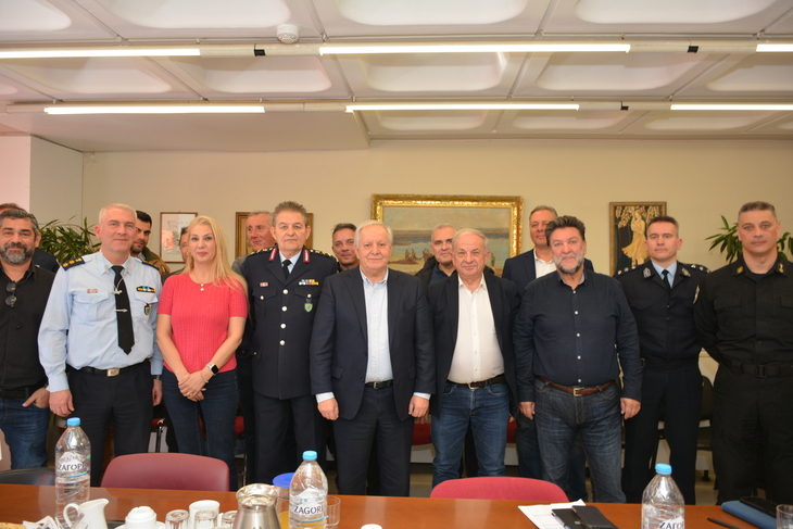 Συντονισμός Δήμου Καλλιθέας-Ελληνικής Αστυνομίας για την ενίσχυση της ασφάλειας στην πόλη